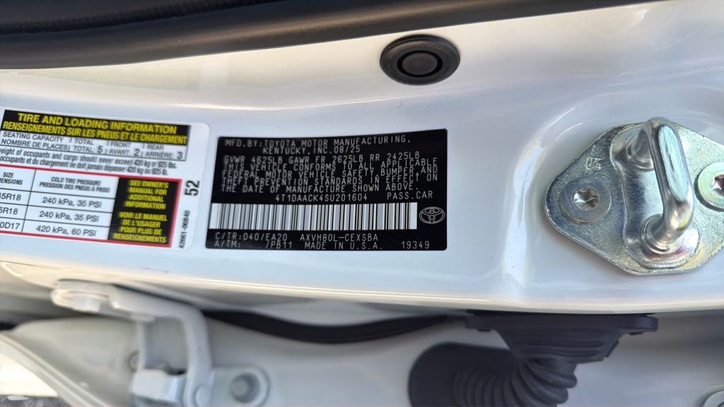 Used 2025 White Toyota SE image 34