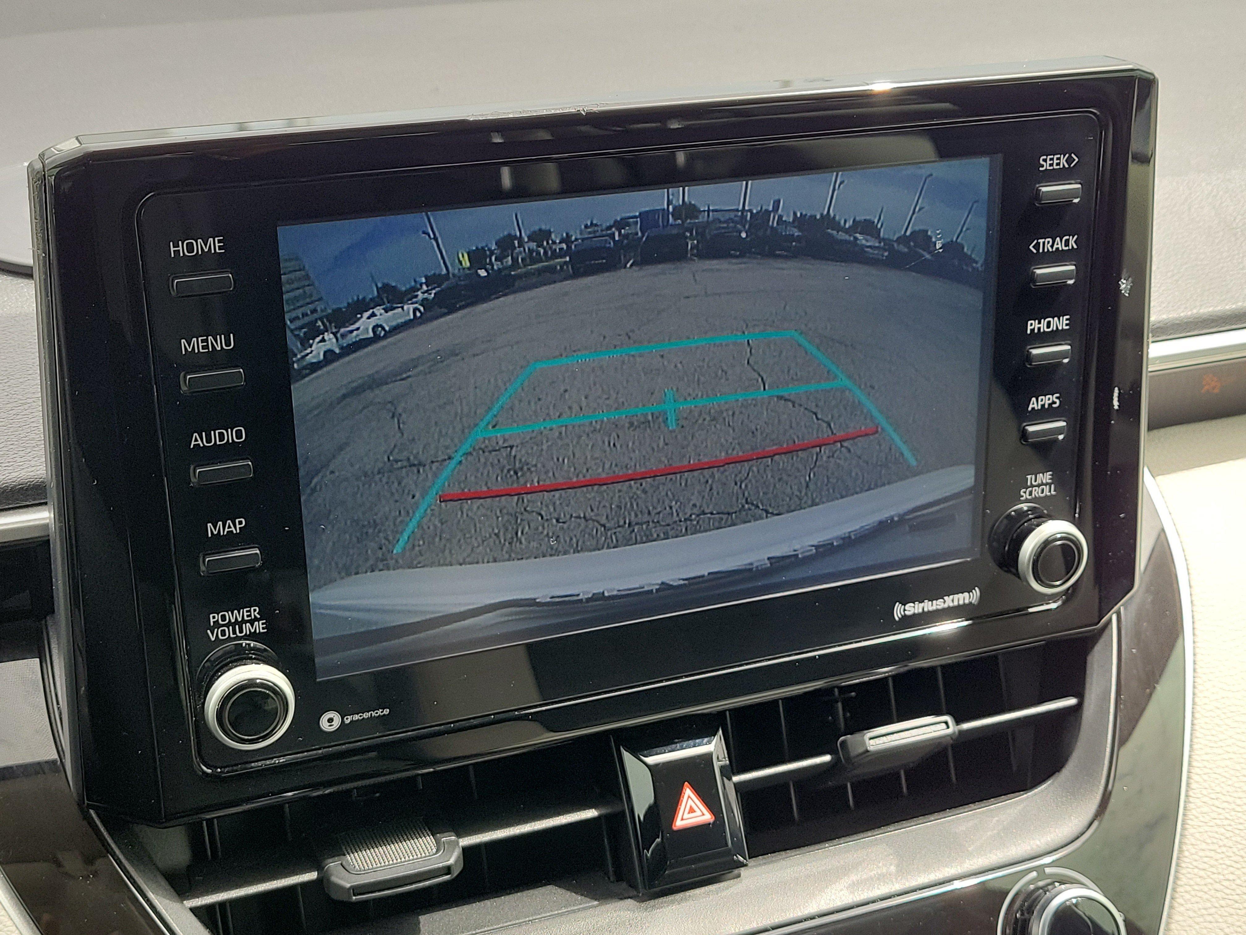 Used 2022 White Toyota Hybrid LE image 26