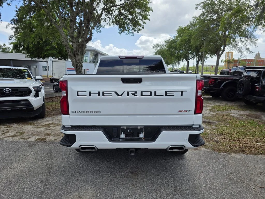 Used 2024 White Chevrolet RST image 4