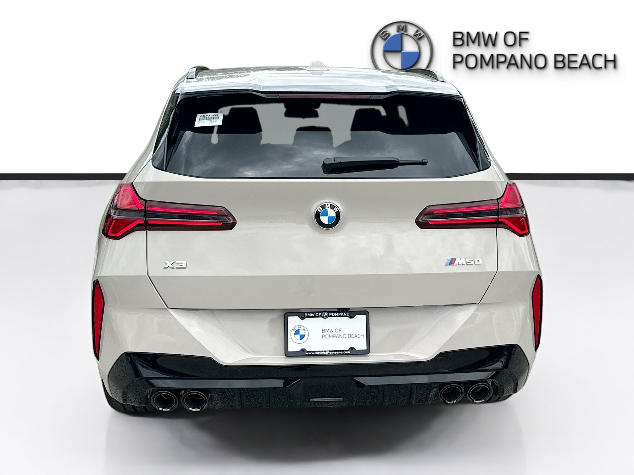 New 2026 Dune Grey Metallic BMW M50 xDrive image 5