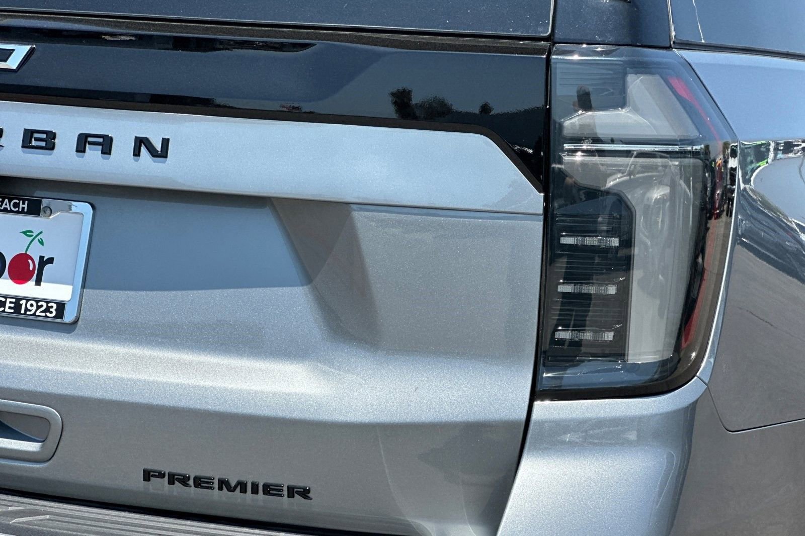 2025 Chevrolet Suburban Premier - Photo 34