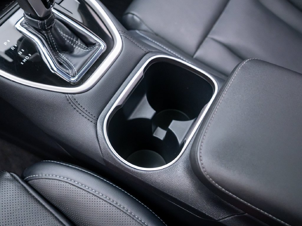 Used 2024 Ice Silver Metallic Subaru Touring image 21