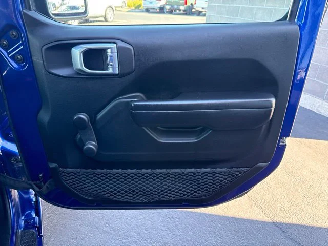 Used 2018 Blue Jeep Unlimited Sport image 13