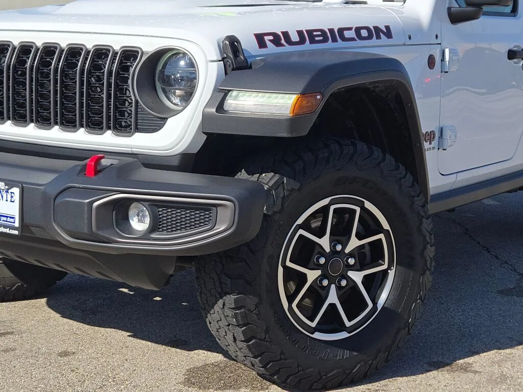 Certified Used 2024 Bright White Clearcoat Jeep Rubicon image 3