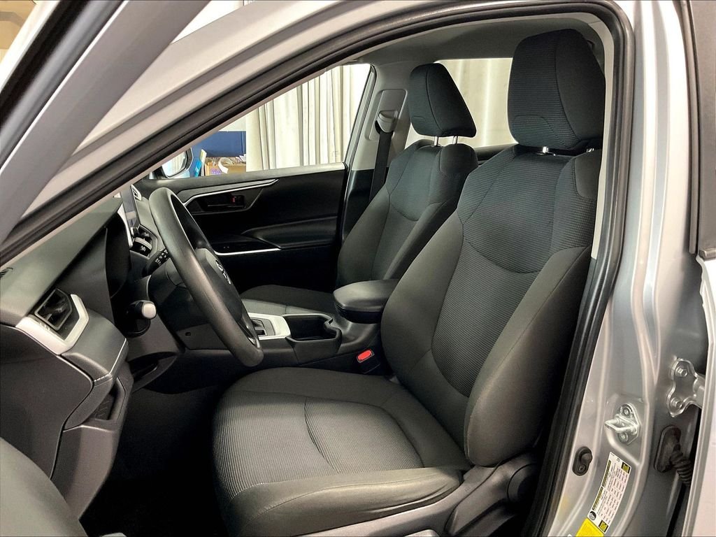 Used 2025 Silver Sky Metallic Toyota LE image 10