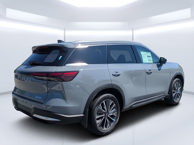 New 2027 Gray INFINITI LUXE image 3