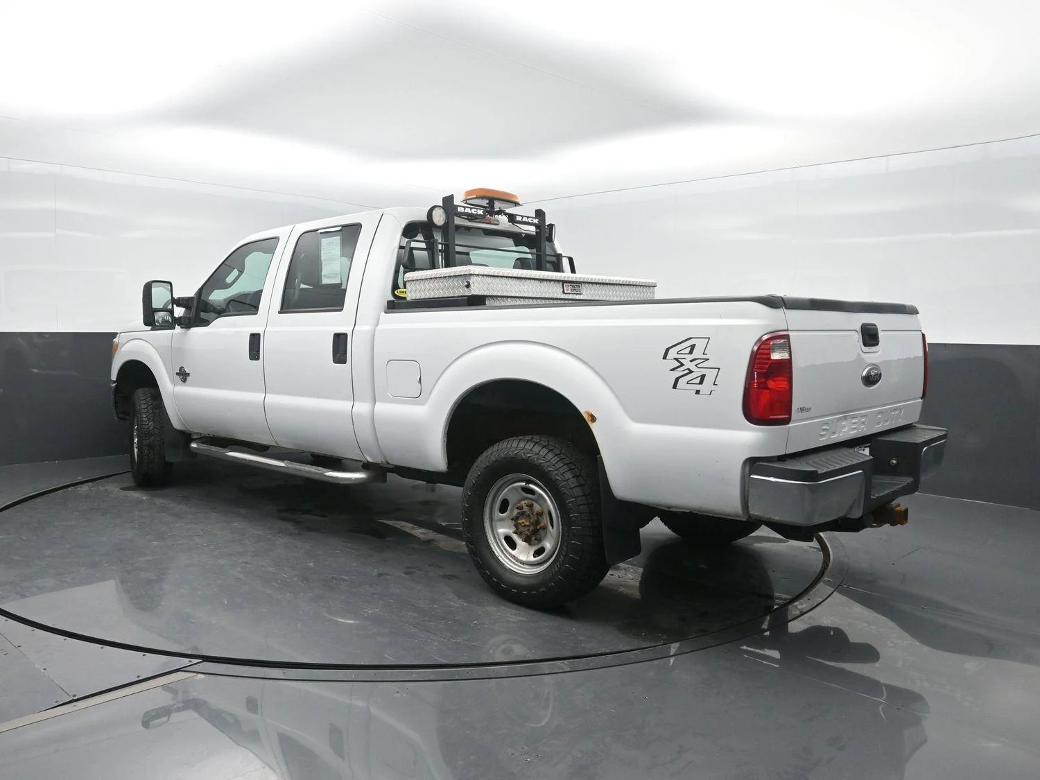 Used 2015 Oxford White Ford XL image 35