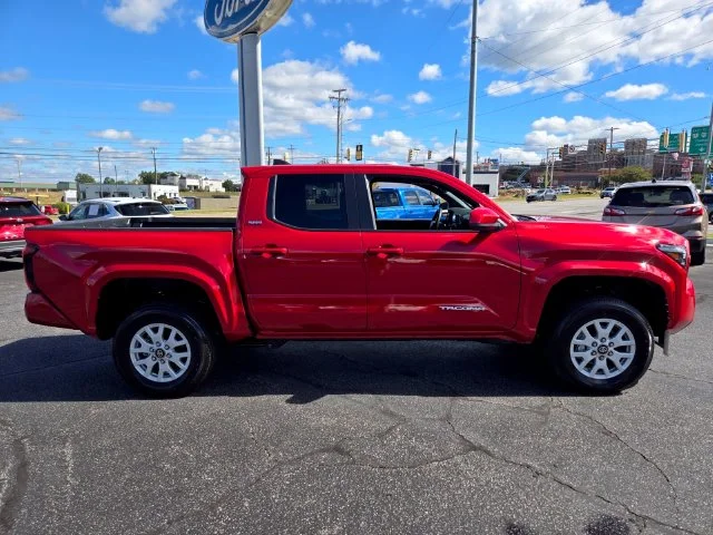 Used 2026 Red Toyota SR5 image 9