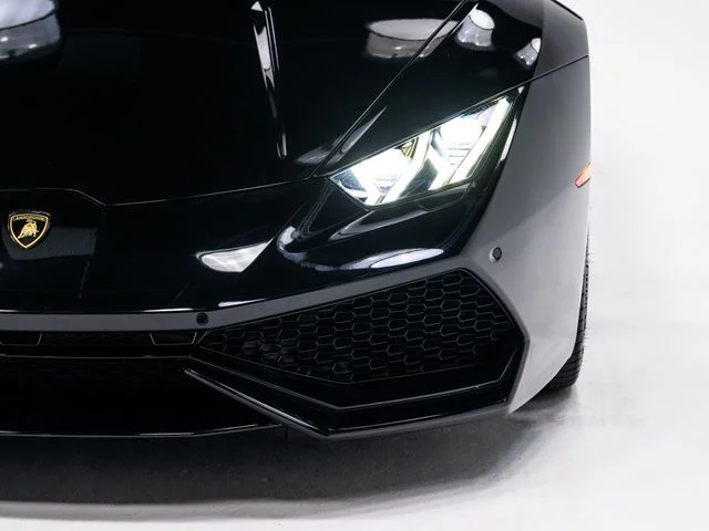 Used 2018 Black Lamborghini  image 73