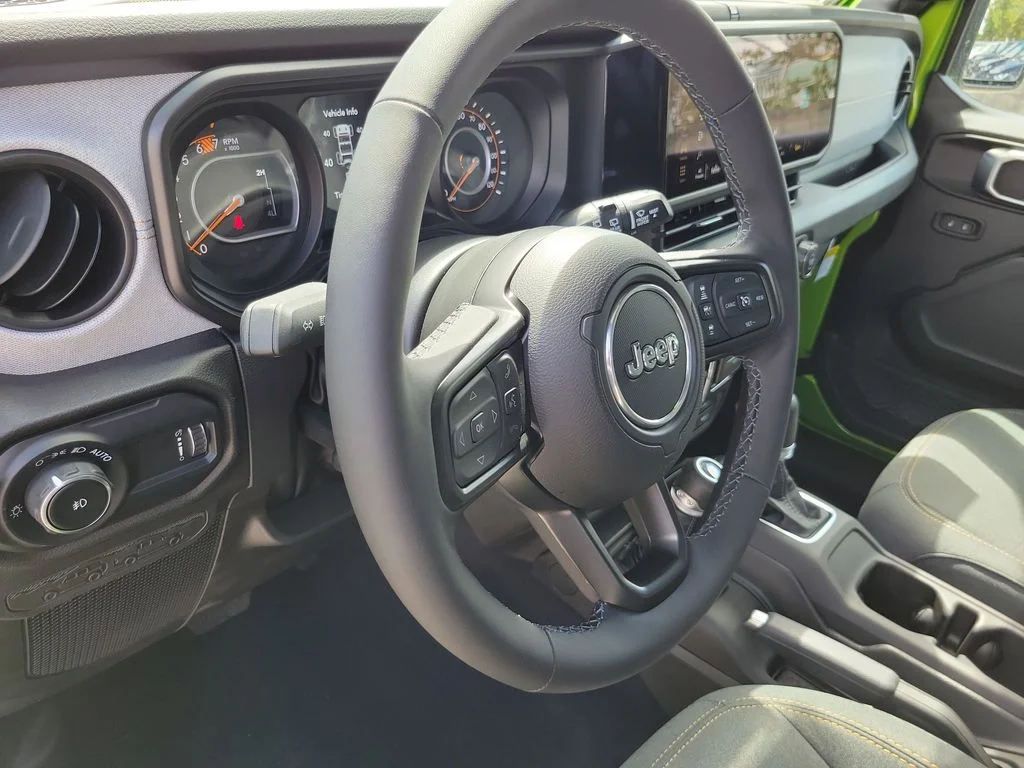2025 Jeep Wrangler 4-Door Sport S - Photo 19