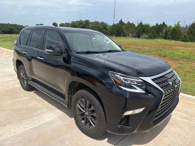 Used 2022 Black Lexus 460 image 3