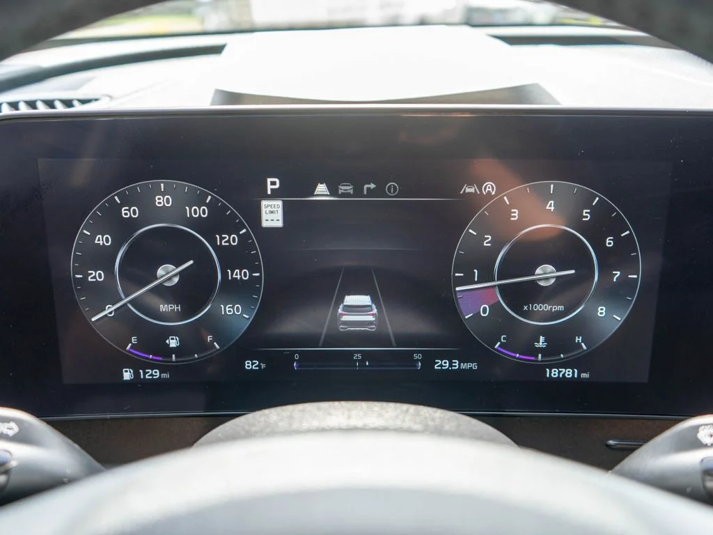 Used 2025 Gray Kia X-Pro image 21