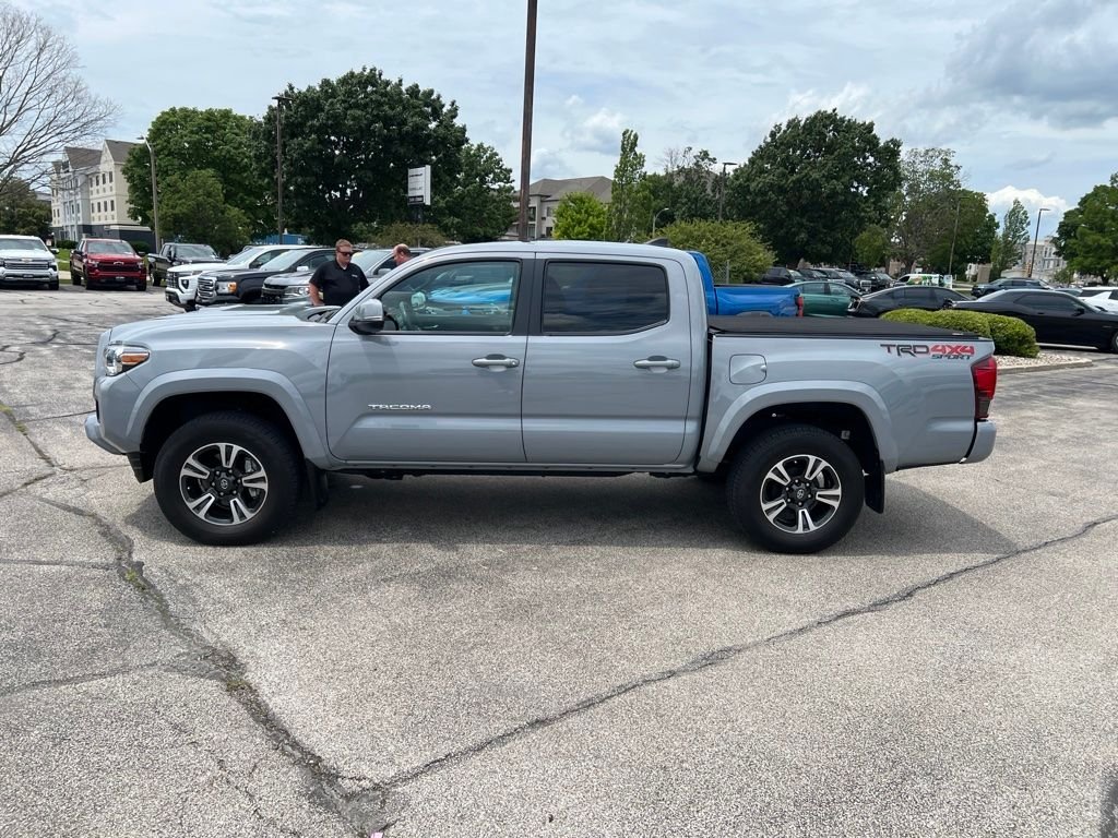 Used 2019 Gray Toyota SR image 2