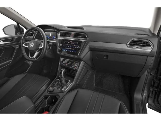 Certified Used 2024 Platinum Gray Metallic Volkswagen SE image 18
