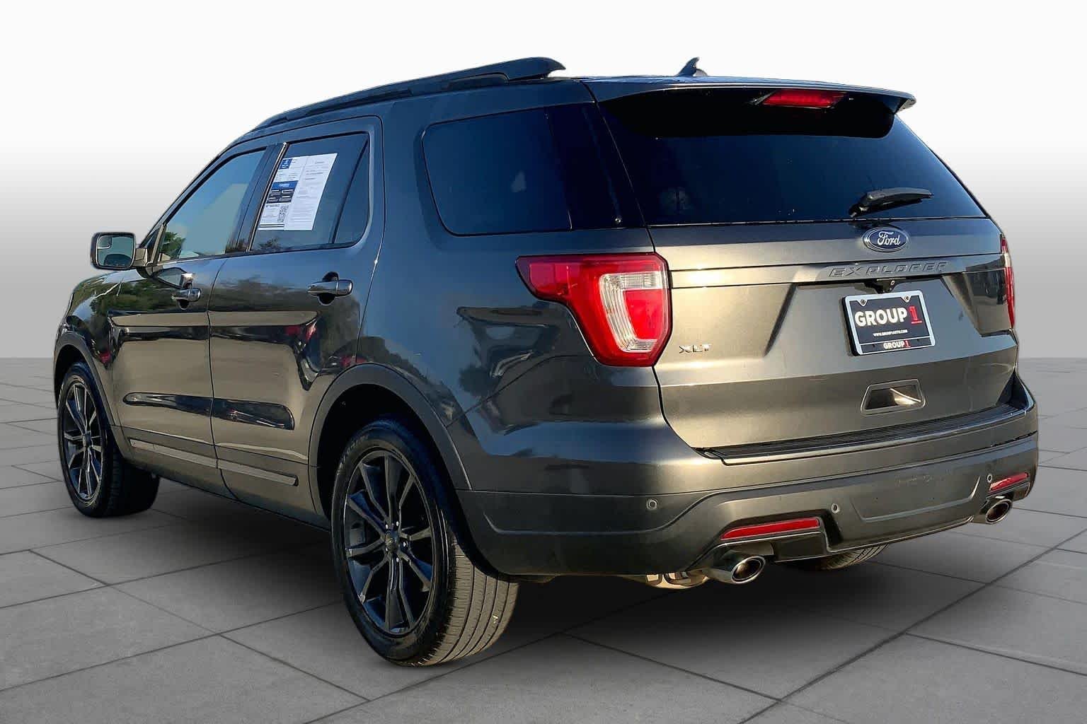 Used 2018 Magnetic Ford XLT image 12
