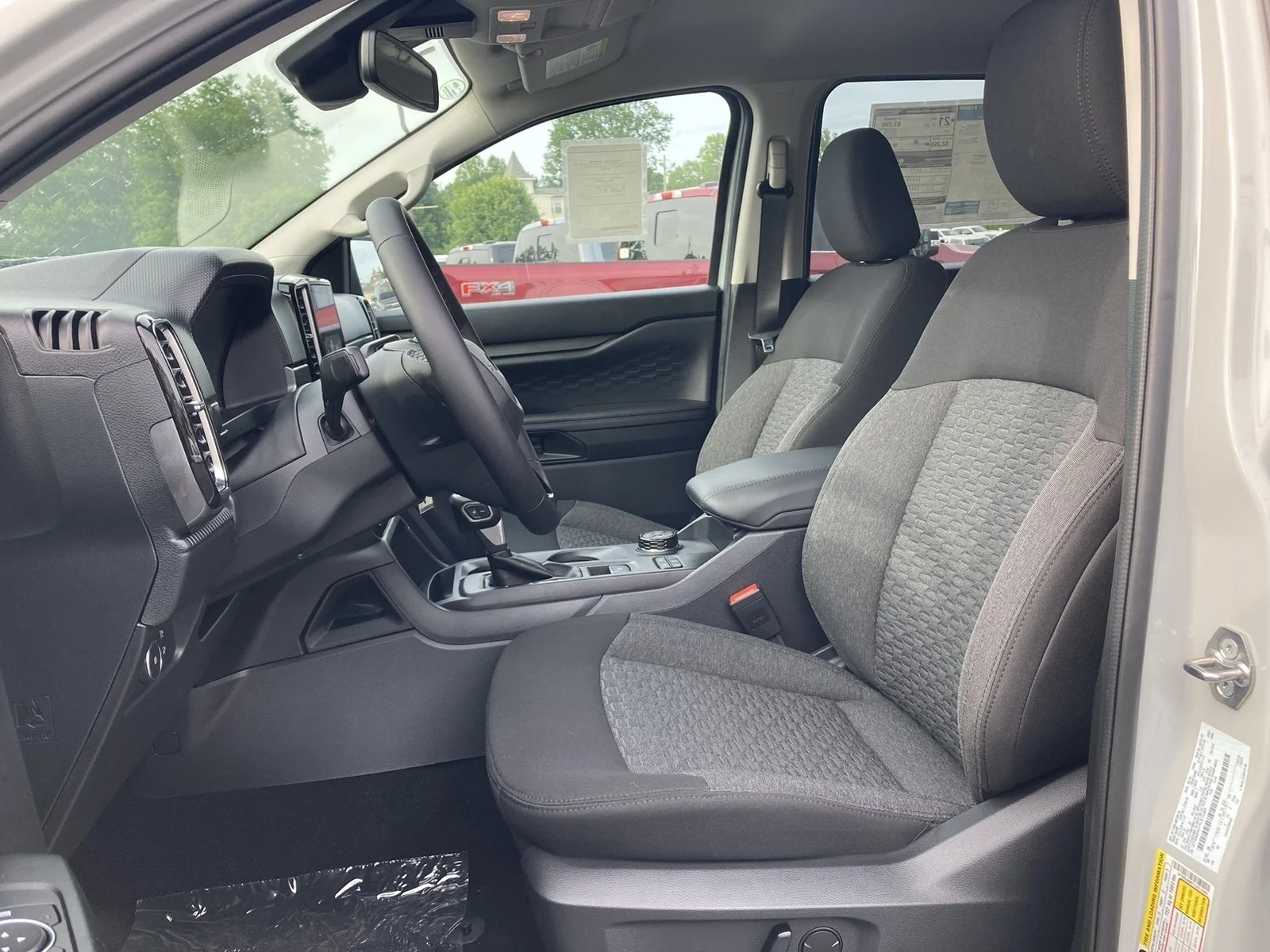 New 2026 Avalanche Ford XLT image 17
