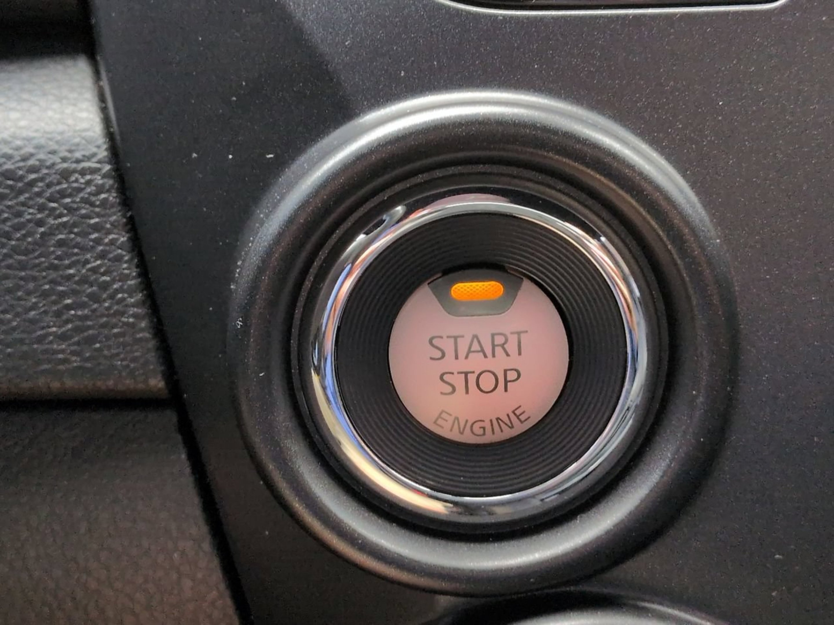 Used 2021 Gun Metallic Nissan PRO-4X image 28