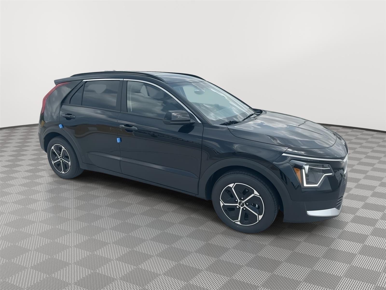 New 2026 Aurora Black Pearl Kia LX image 3