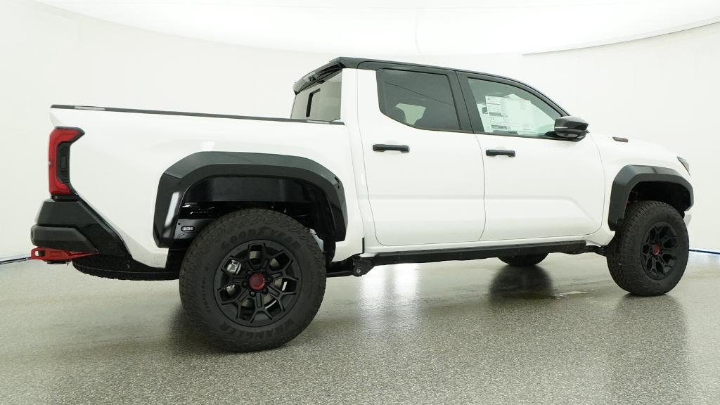 2026 Toyota Tacoma TRD Pro - Photo 18