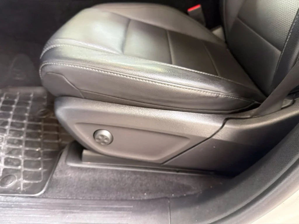 Used 2020 White Mercedes-Benz GLE 350 image 58
