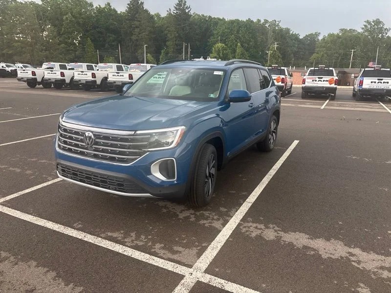 New 2026 Blue Volkswagen 2.0T SE w/Technology image 7