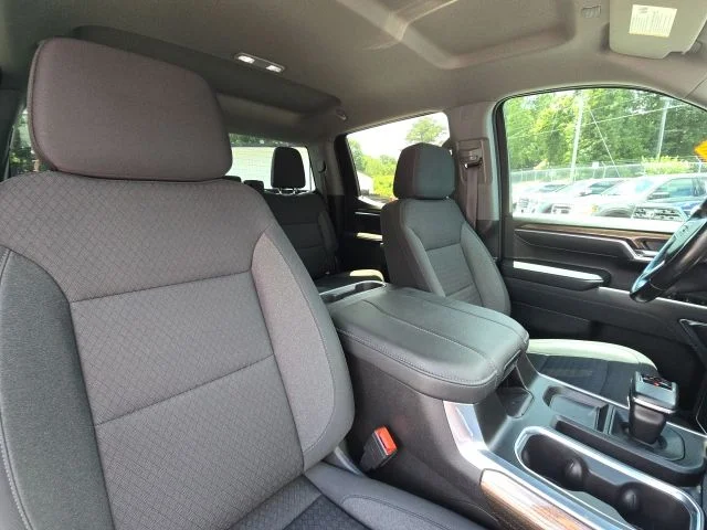 Used 2023 White Chevrolet RST image 19
