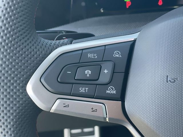 2026 Volkswagen Golf GTI SE - Photo 9