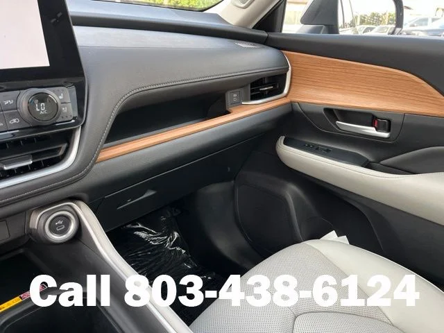 Used 2024 White Toyota Limited image 27