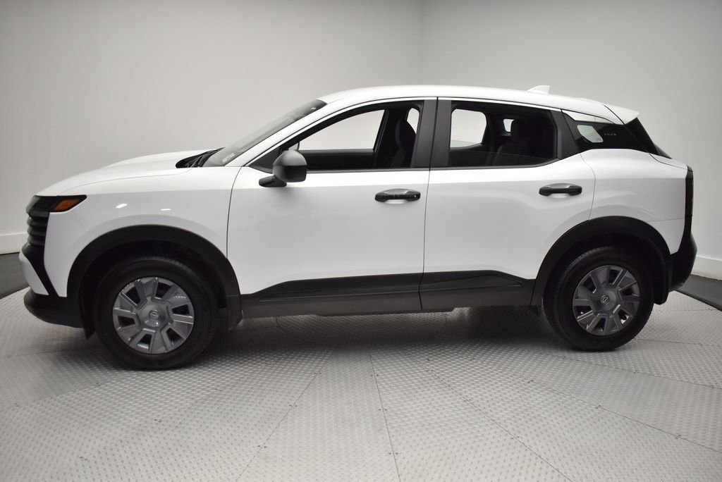 Certified Used 2025 White Nissan S image 8