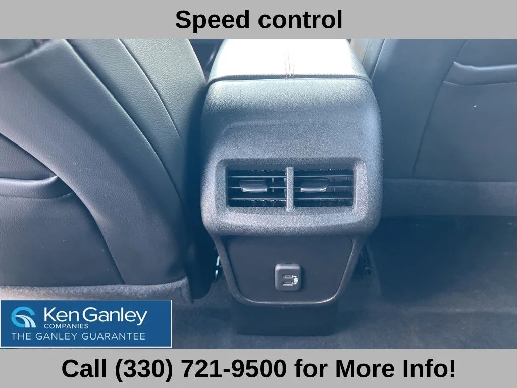 Used 2022 White Chevrolet RS image 44