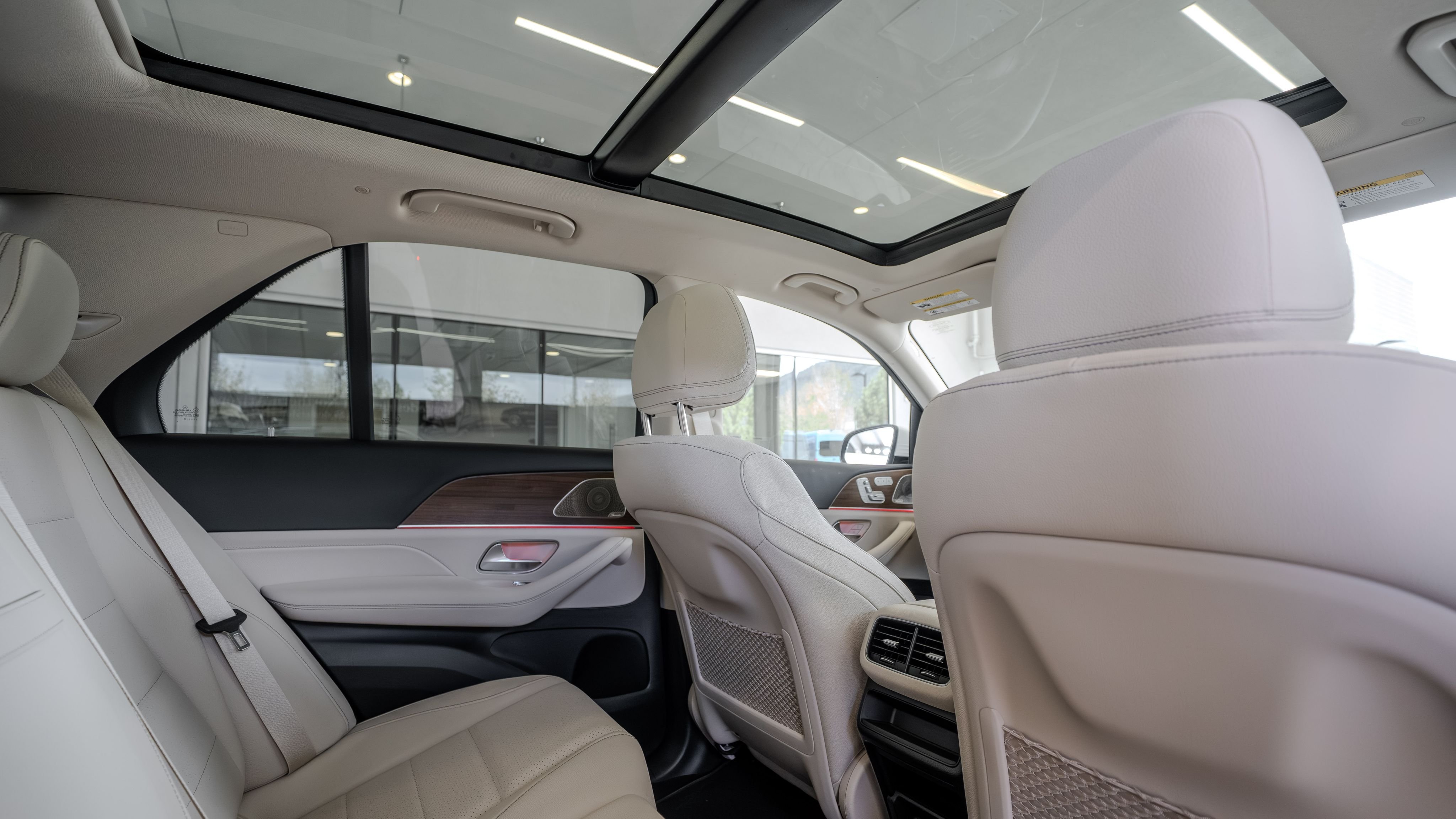 New 2026 Polar White Mercedes-Benz GLE 450 image 28