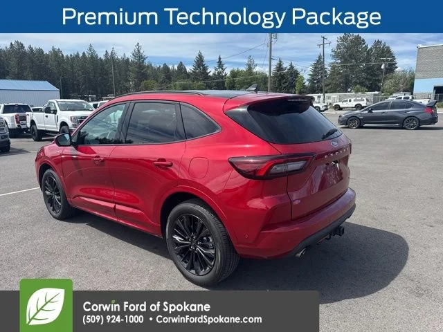 Used 2024 Rapid Red Metallic Tinted Clearcoat Ford ST-Line Elite image 8
