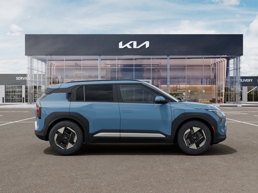 New 2027 Frost Blue Kia Wind image 7