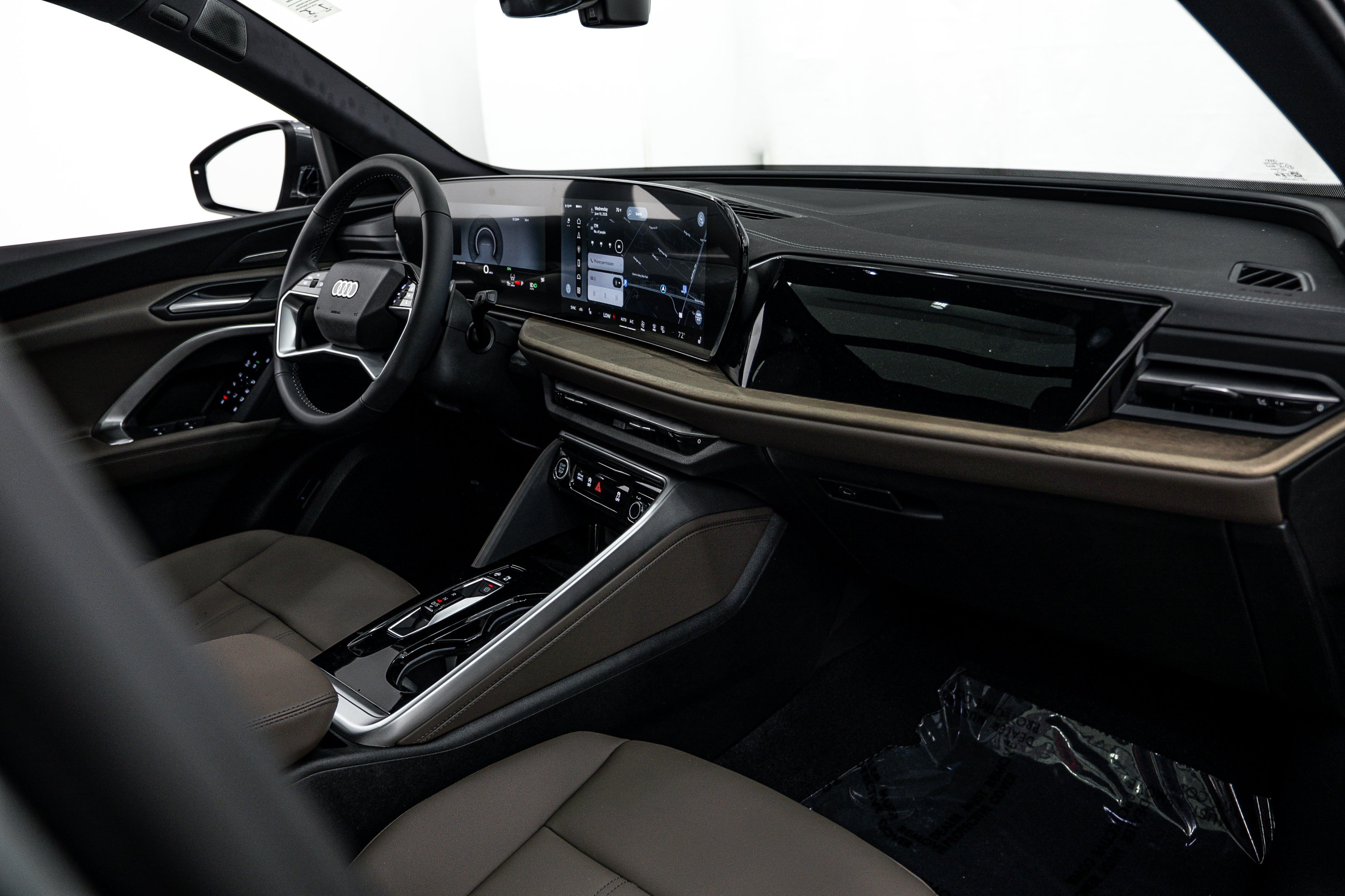 New 2026 Daytona Gray Audi Premium Plus image 8