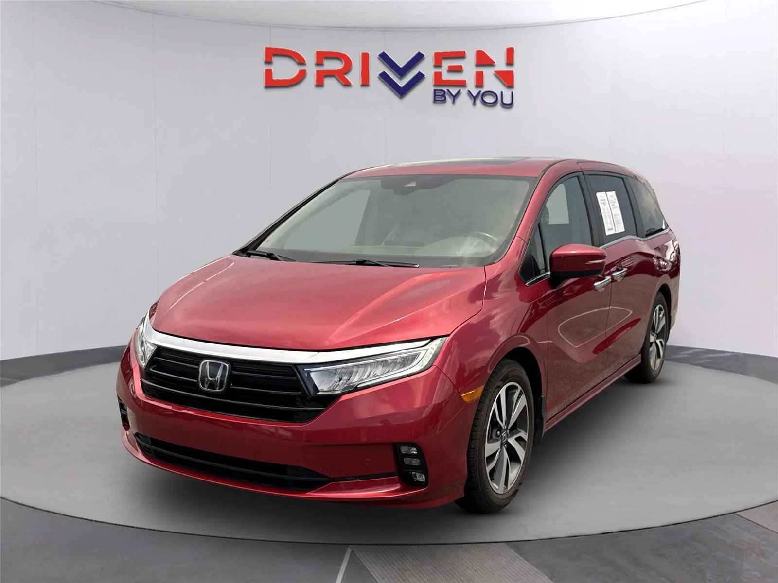 Used 2024 Radiant Red Metallic II Honda Touring image 8