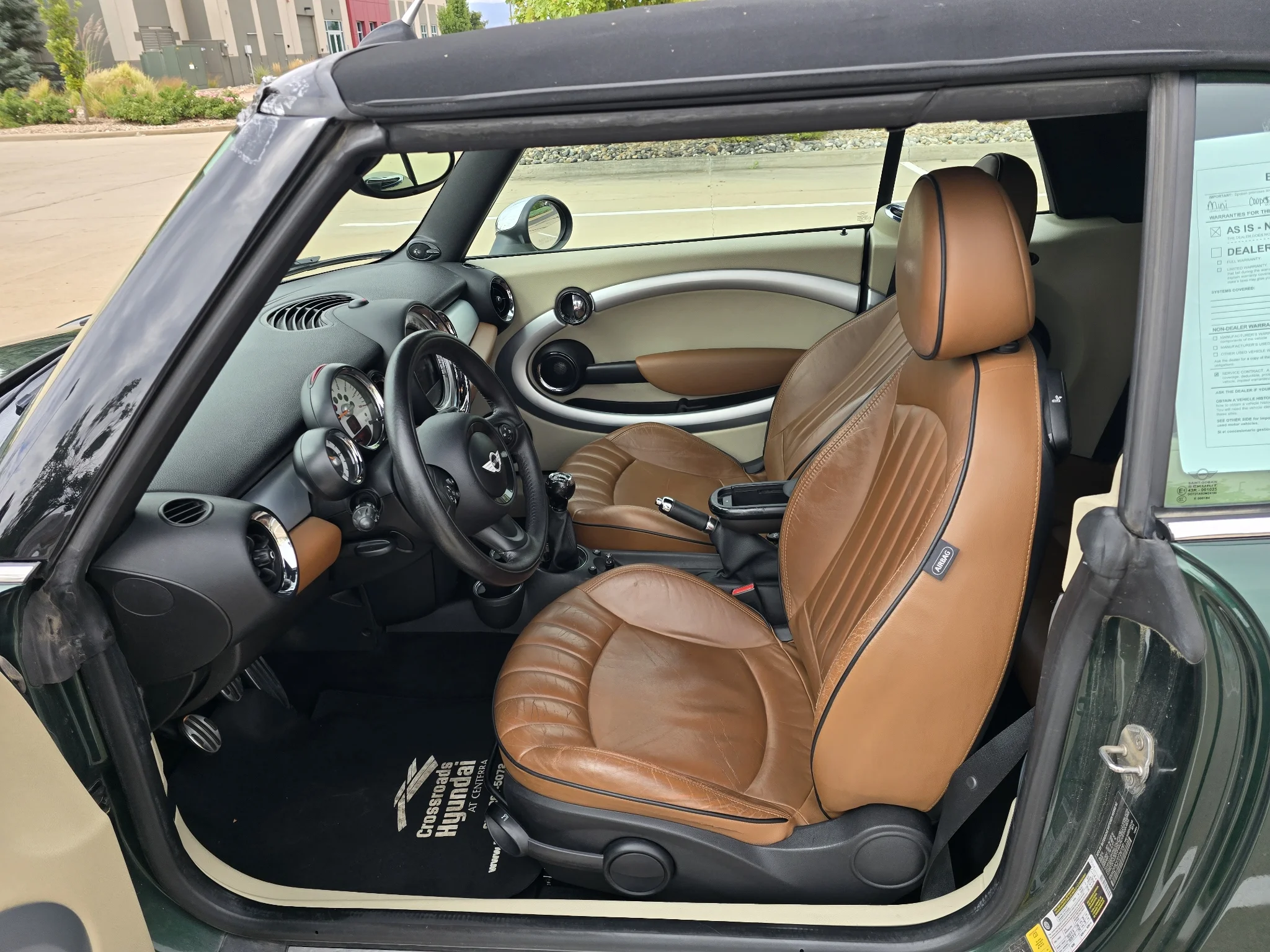 Used 2013 Green MINI S image 13