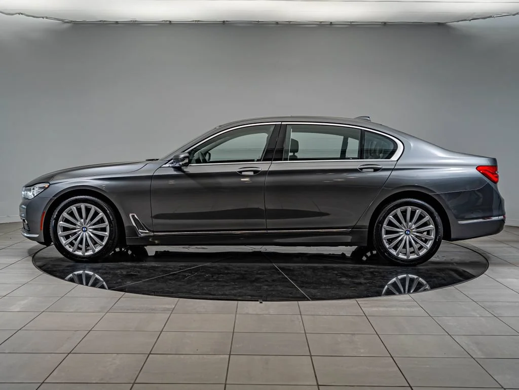 Used 2016 Gray Metallic BMW 740i image 8
