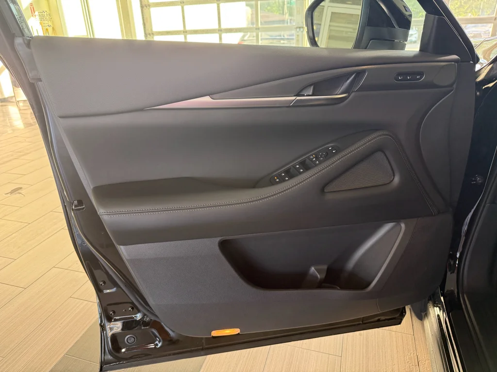 New 2027 BLACK OBSIDIAN INFINITI Pure FWD image 22