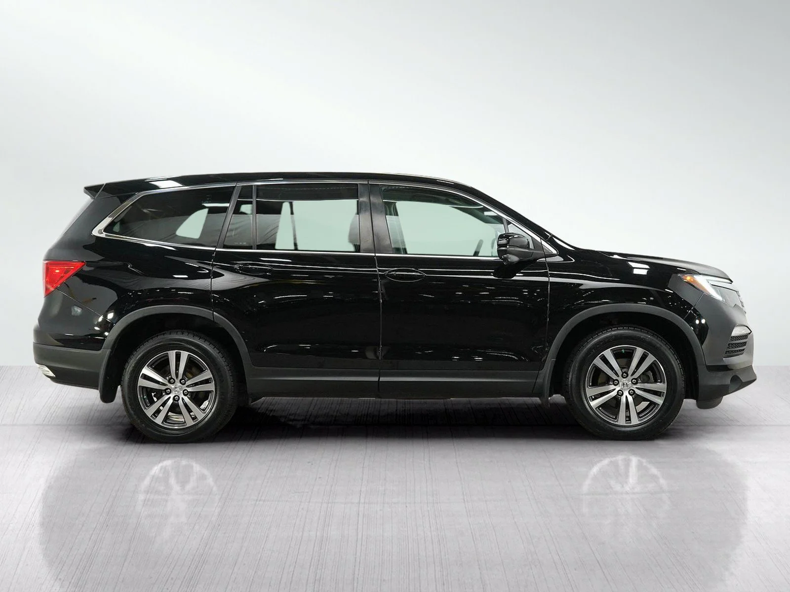 Used 2017  Honda ex image 6