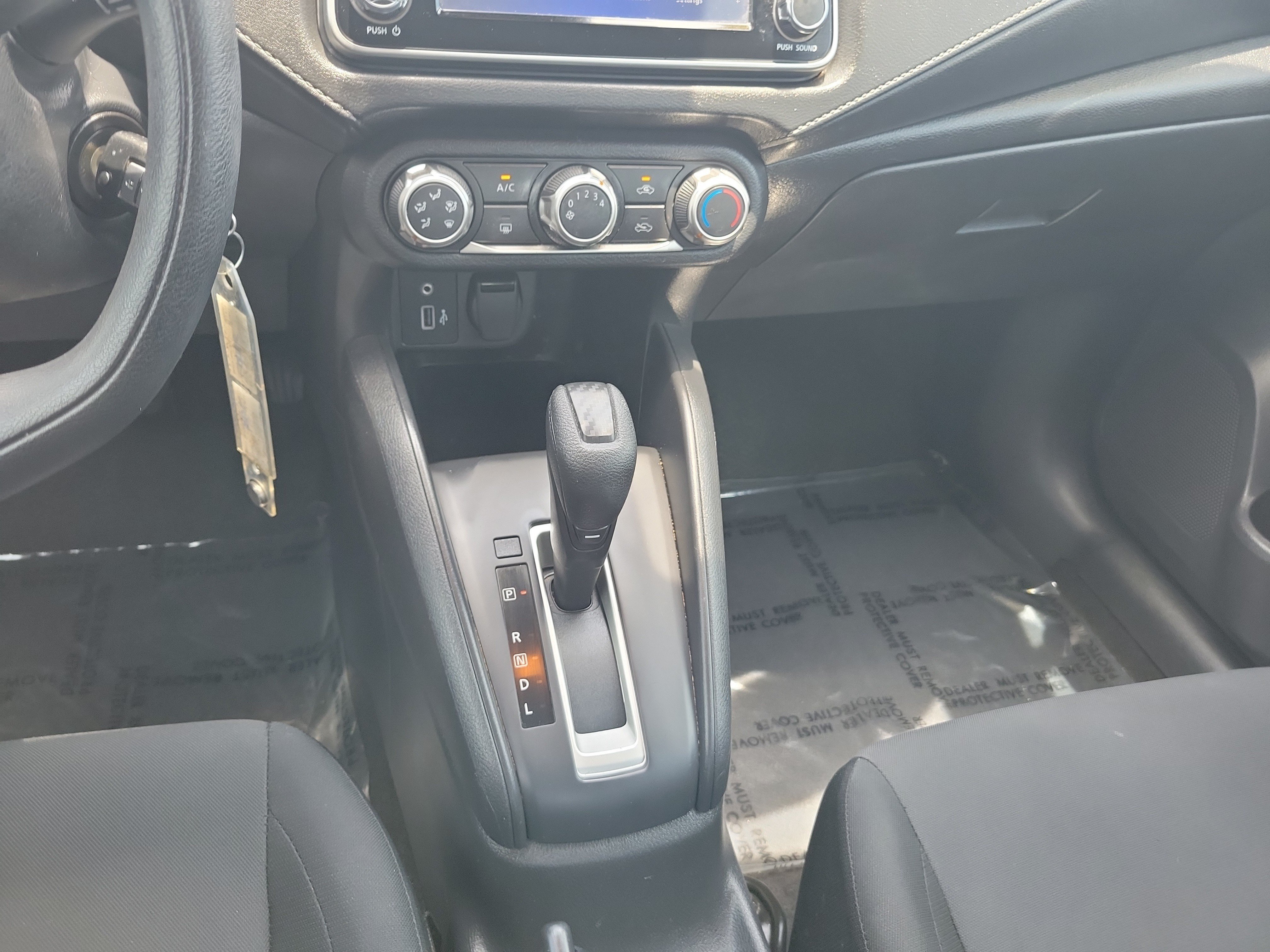 Used 2022 Brilliant Silver Metallic Nissan S image 17
