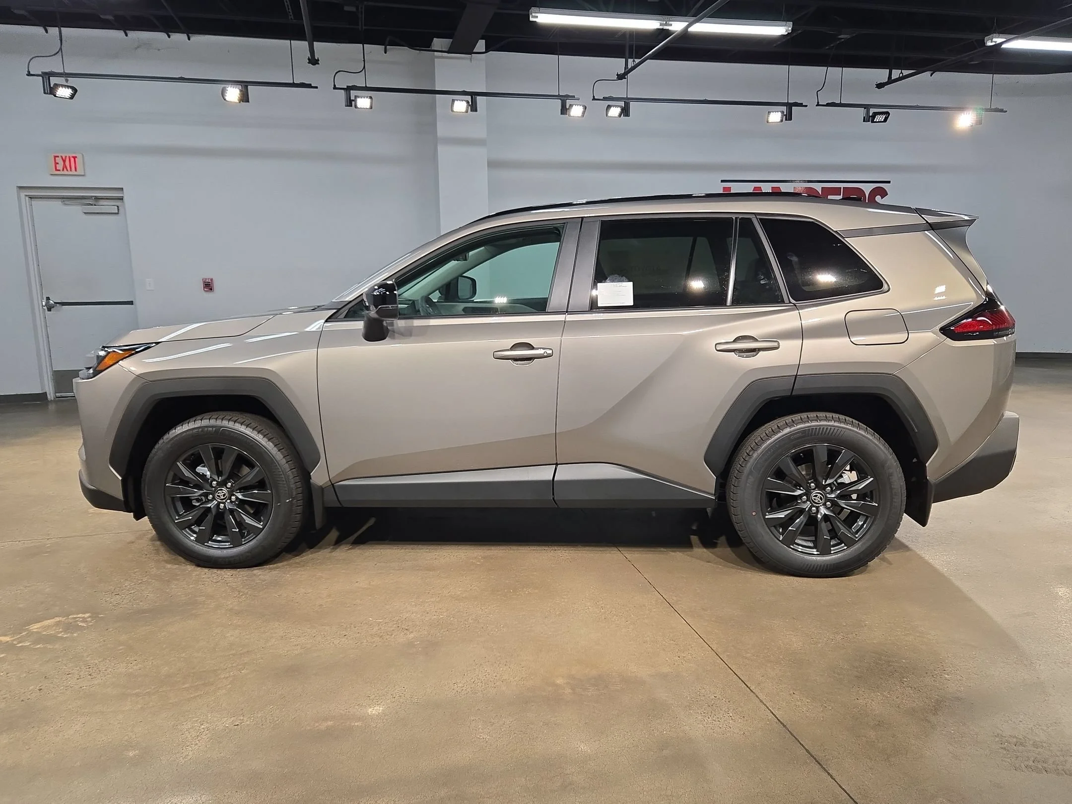 New 2026 Meteor Shower Toyota XLE Premium image 4