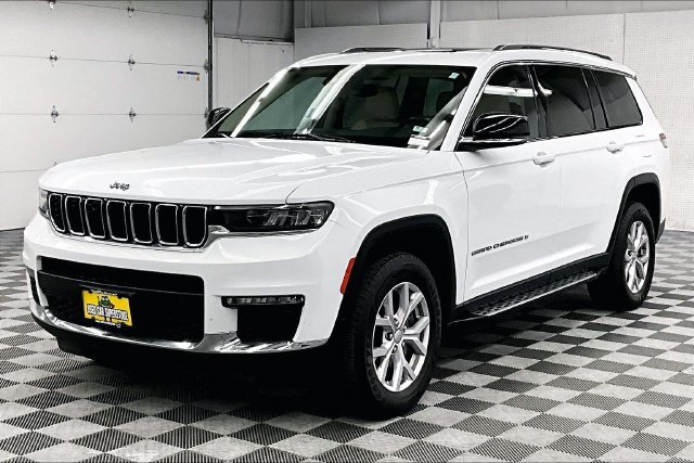 Used 2022 Bright White Clearcoat Jeep Limited image 12
