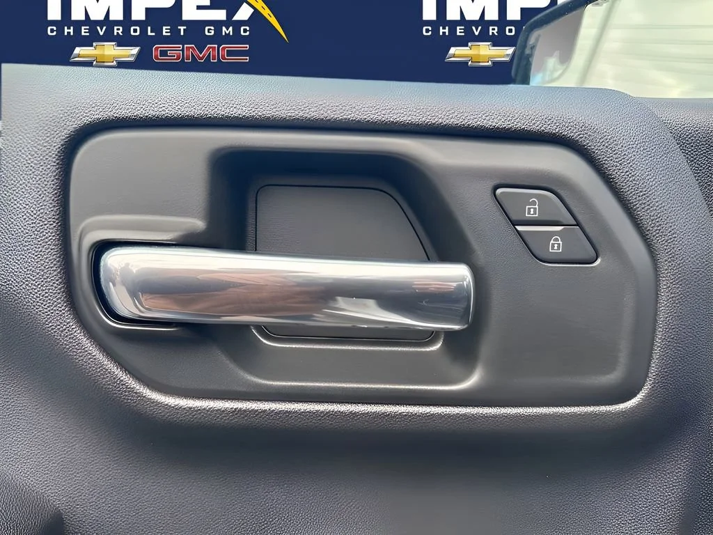 Used 2025 Summit White Chevrolet Custom image 16