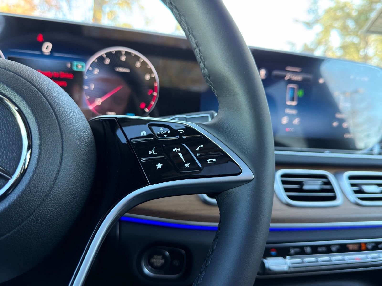 New 2026 Obsidian Black Metallic Mercedes-Benz GLE 350 image 26