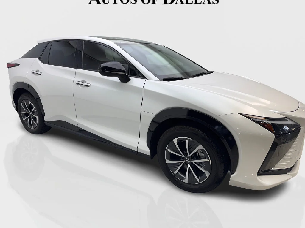 Used 2024 White Lexus 300e Premium image 14