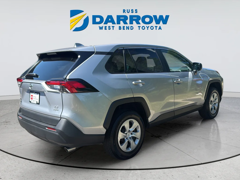 Used 2023 Silver Toyota LE image 5