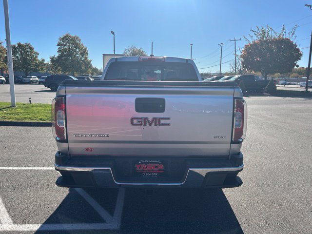 Used 2015 Quicksilver Metallic GMC SLT image 6