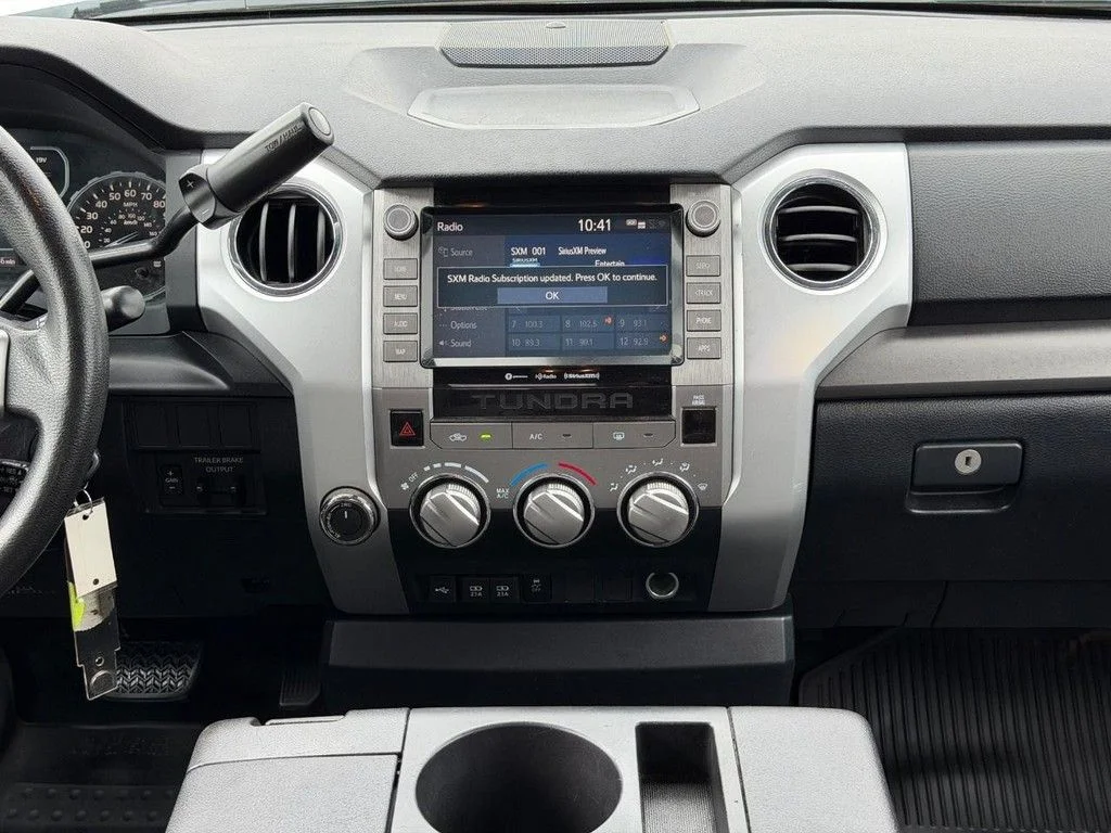 2020 Toyota Tundra SR5 - Photo 14