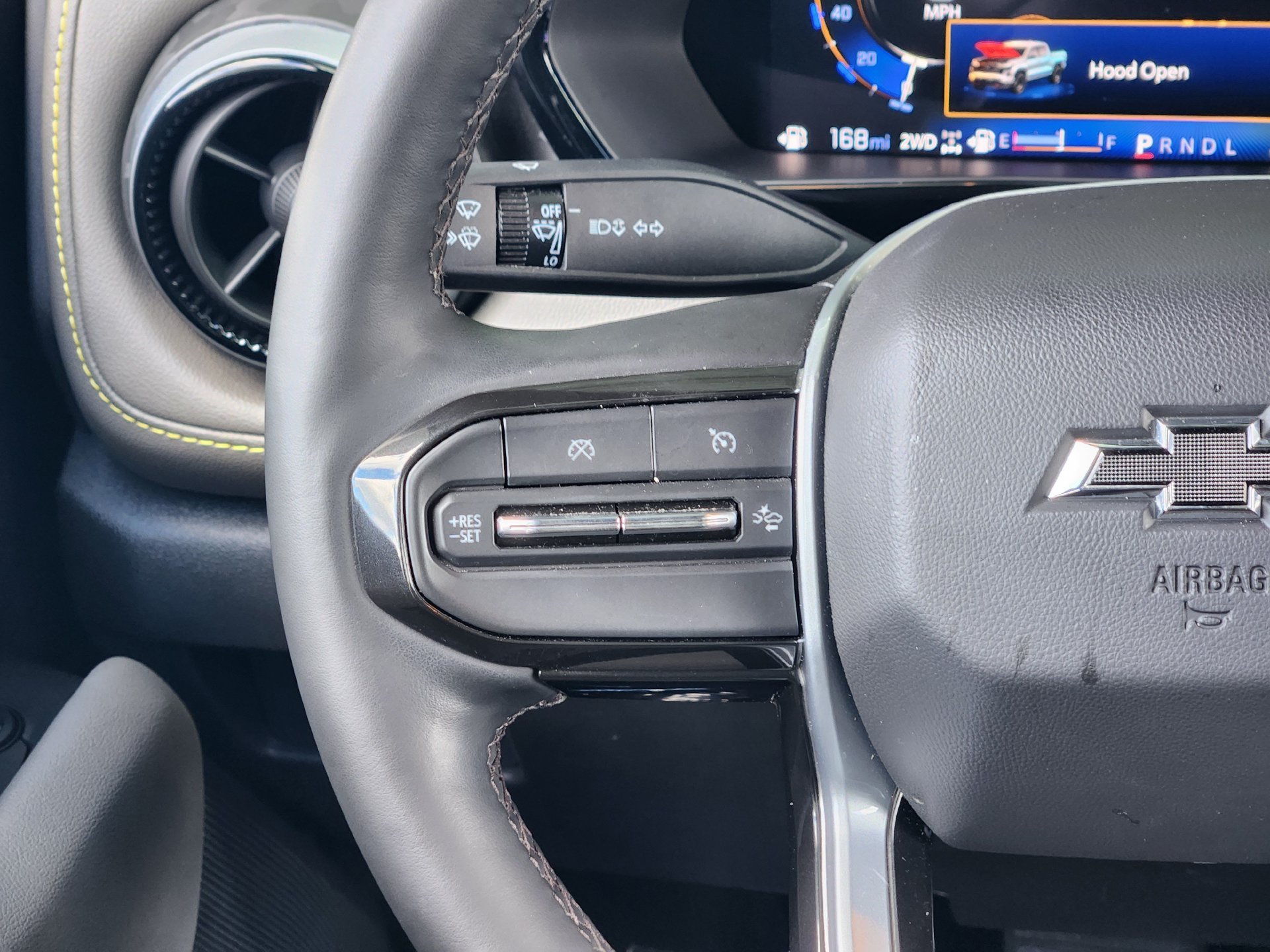 Used 2025 Summit White Chevrolet ZR2 image 28