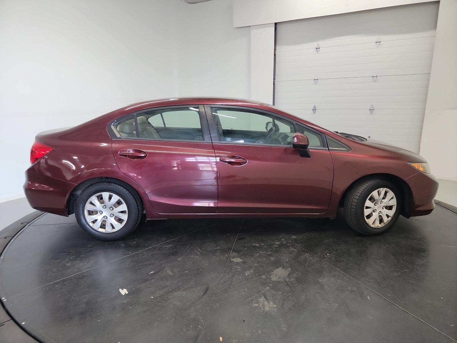 Used 2012 Crimson Pearl Honda LX image 11